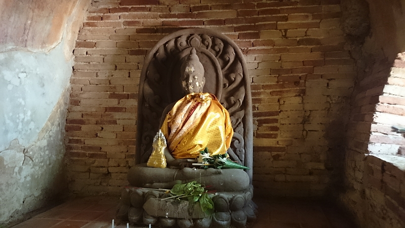 ワット・ウモーン