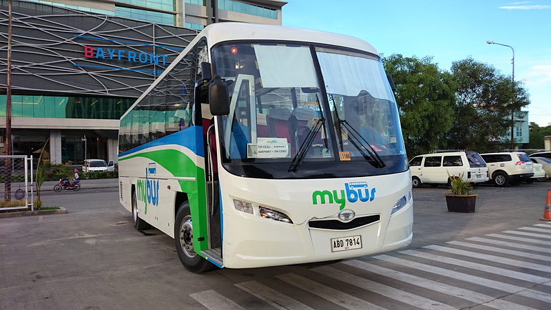 シャトルバス「マイバス」（MyBus）