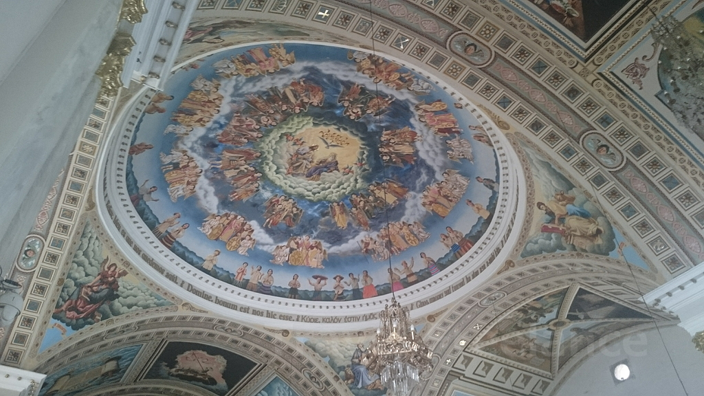 聖ヨセフ・カテドラルの天井の絵